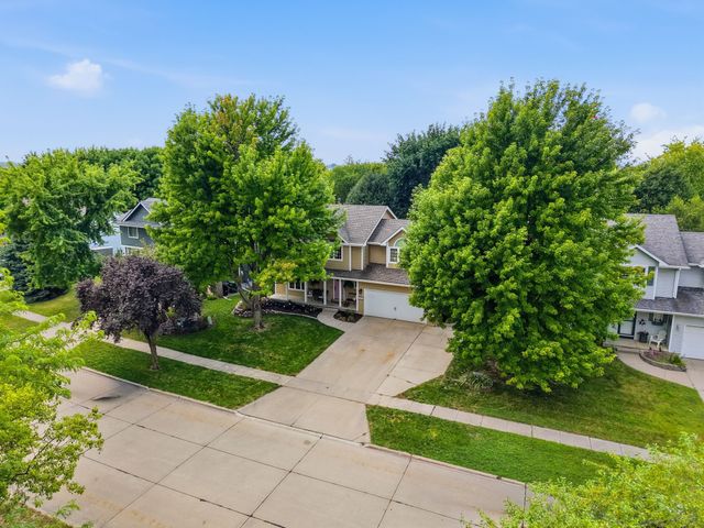 1502 NW Cedarwood Drive, Ankeny, IA 50023