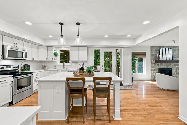 1502 NW Cedarwood Drive, Ankeny, IA 50023