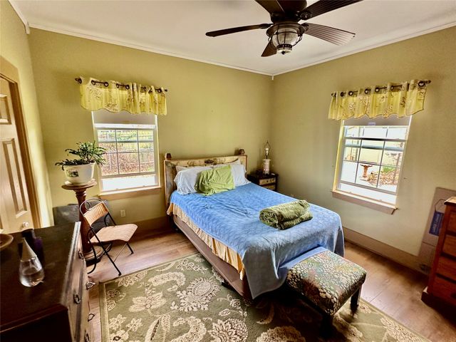 103 W Damon Street, Terrell, TX 75160