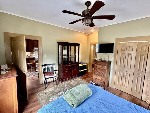 103 W Damon Street, Terrell, TX 75160