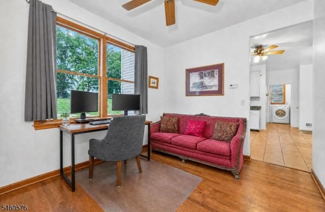 280 Stonehenge Dr, Lopatcong Twp., NJ 08865