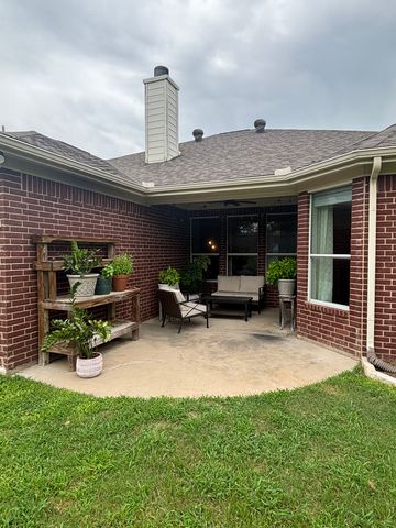 2426 Timber Cove Drive, Weatherford, TX 76087