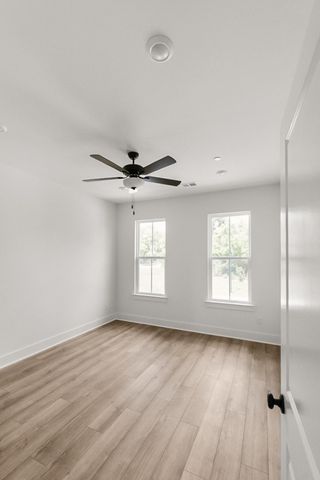 124 Nearwater Place, Hendersonville, TN 37075