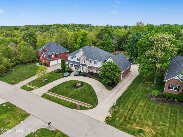 6119 Perrin Dr, Crestwood, KY 40014