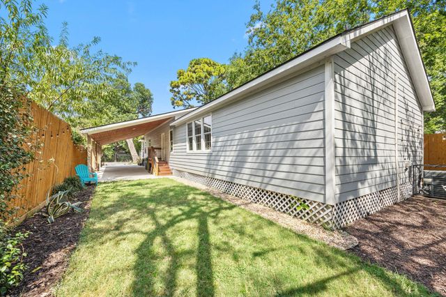 1710 Mckee Street, Houston, TX 77009