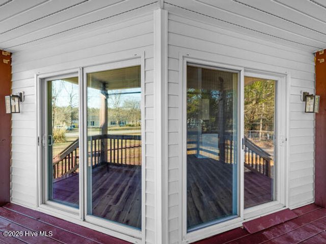 650 Queens Creek Road, Hubert, NC 28539