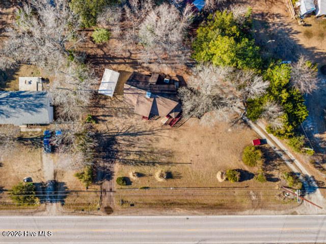 650 Queens Creek Road, Hubert, NC 28539