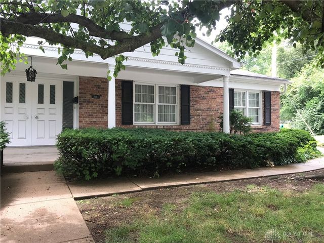 701 Far Hills Avenue 701, Oakwood, OH 45419