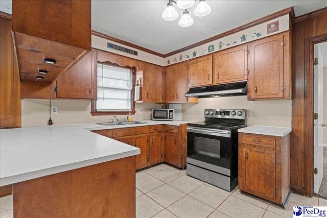 2303 McCown Dr, Florence, SC 29501