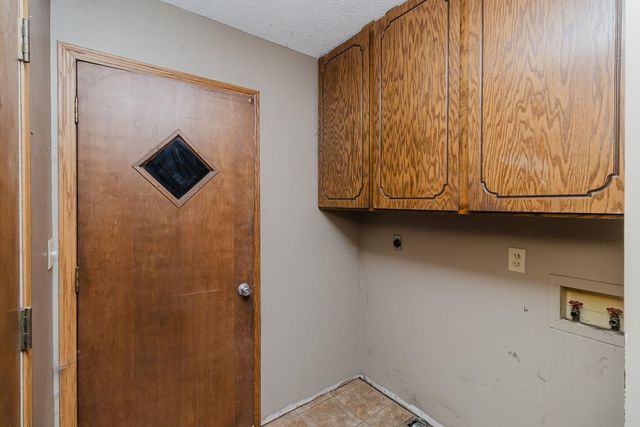 601 W 12th Ave, El Dorado, KS 67042