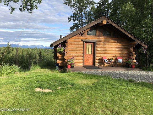 37901 Hall Road, Sterling, AK 99672