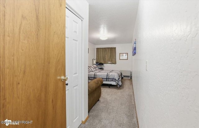 37901 Hall Road, Sterling, AK 99672