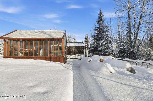 37901 Hall Road, Sterling, AK 99672