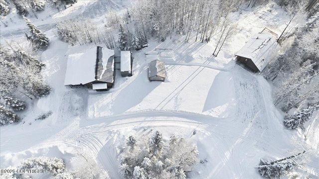 37901 Hall Road, Sterling, AK 99672