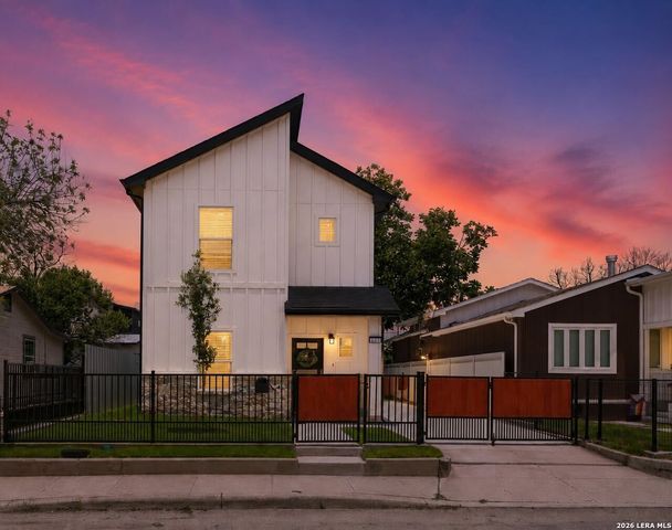 153 Stribling, San Antonio, TX 78204