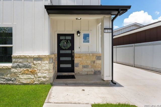 153 Stribling, San Antonio, TX 78204