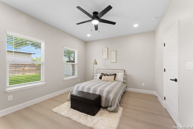 153 Stribling, San Antonio, TX 78204