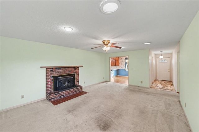 6640 Pflumm Road, Shawnee, KS 66216