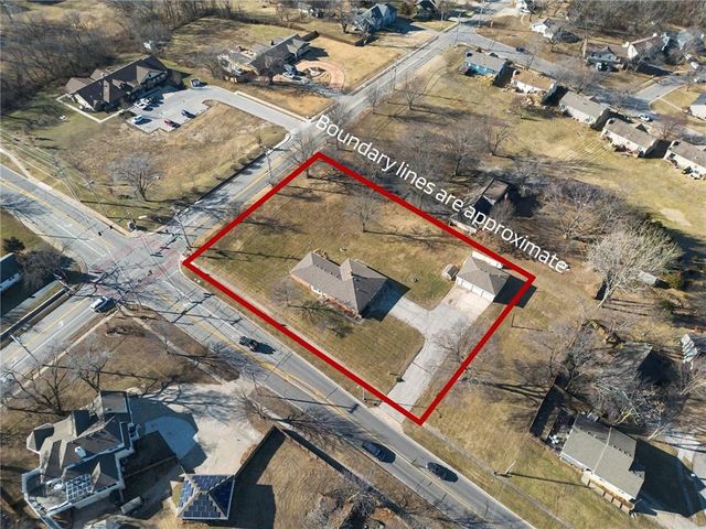 6640 Pflumm Road, Shawnee, KS 66216