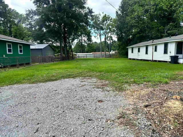 2055 Gore Rd, Baton Rouge, LA 70807