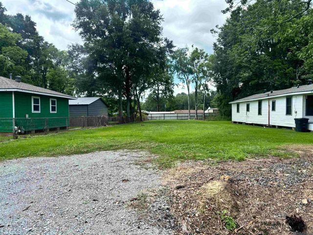 2055 Gore Rd, Baton Rouge, LA 70807