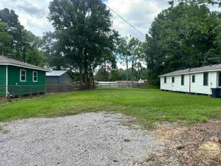 2055 Gore Rd, Baton Rouge, LA 70807