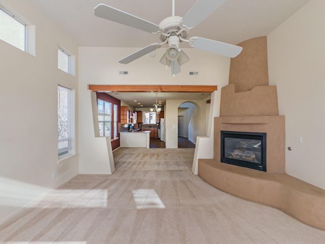 3316 Lockerbie Drive SE, Rio Rancho, NM 87124