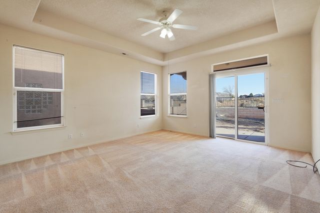 3316 Lockerbie Drive SE, Rio Rancho, NM 87124