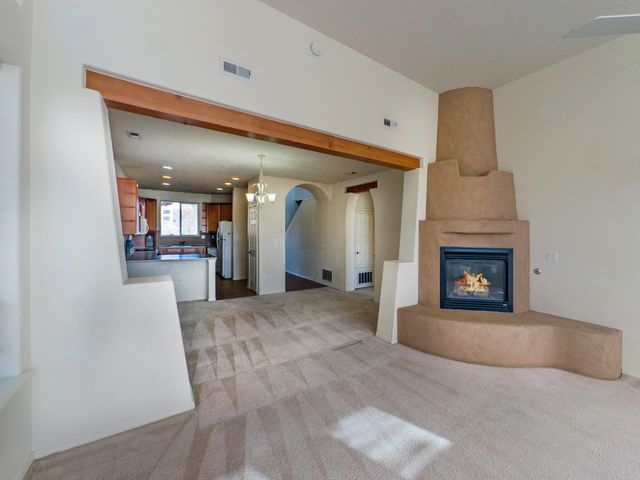 3316 Lockerbie Drive SE, Rio Rancho, NM 87124