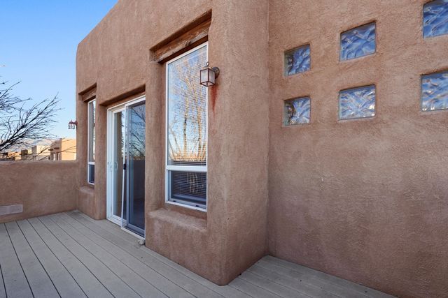 3316 Lockerbie Drive SE, Rio Rancho, NM 87124