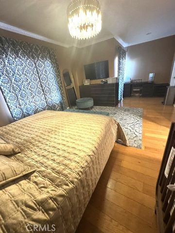 6828 Laurel Canyon Boulevard 211, North Hollywood, CA 91605