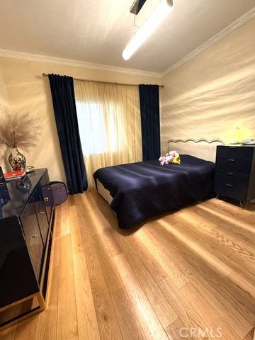6828 Laurel Canyon Boulevard 211, North Hollywood, CA 91605