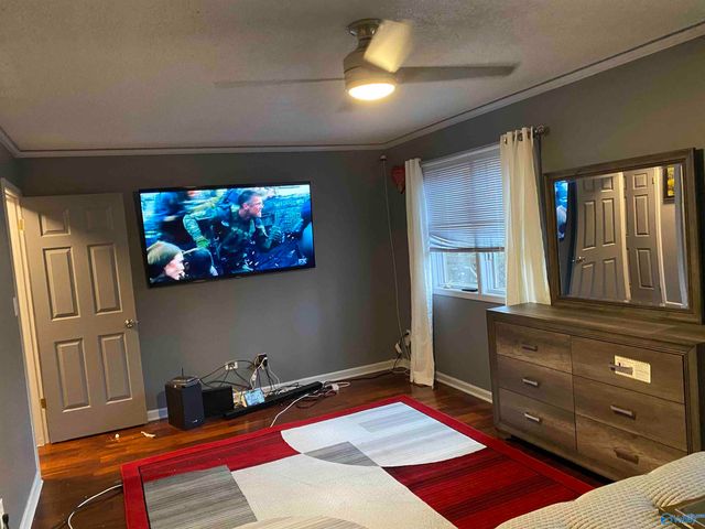 6533 Willow Springs Drive NW, Huntsville, AL 35806
