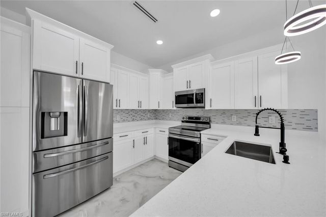 325 Leruth AVE, Lehigh Acres, FL 33974