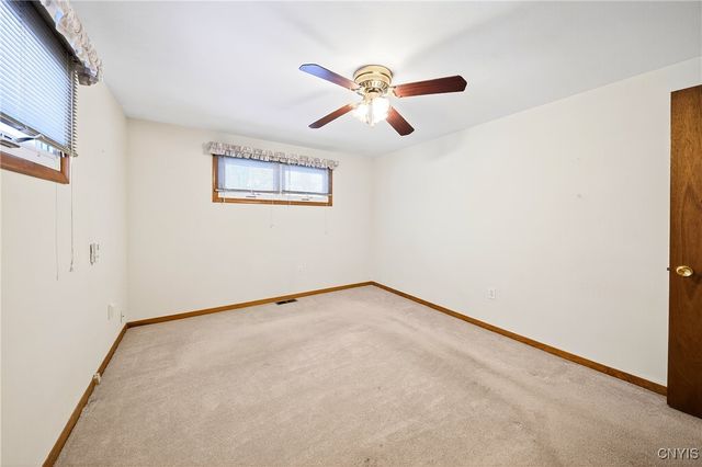 8541 Belnor Drive, Cicero, NY 13039