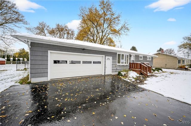 8541 Belnor Drive, Cicero, NY 13039