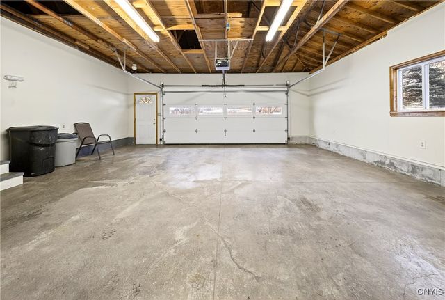 8541 Belnor Drive, Cicero, NY 13039