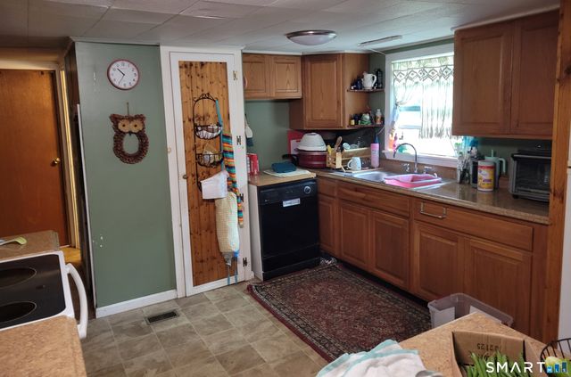 16 Marlene Drive, Ledyard, CT 06339