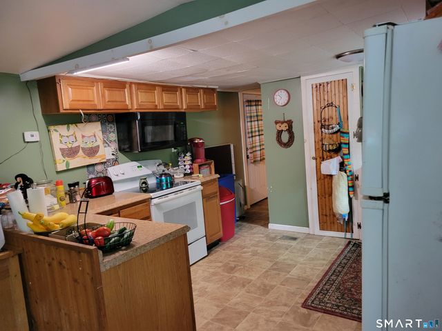 16 Marlene Drive, Ledyard, CT 06339