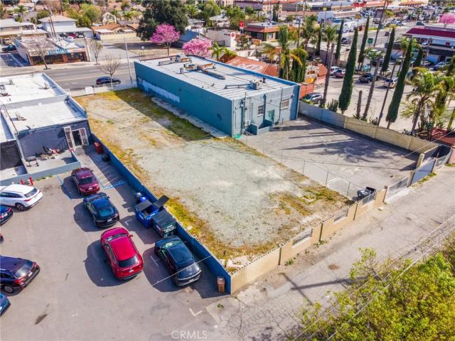 8830 Sierra, Fontana, CA 92335