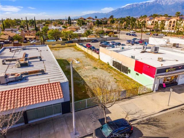 8830 Sierra, Fontana, CA 92335