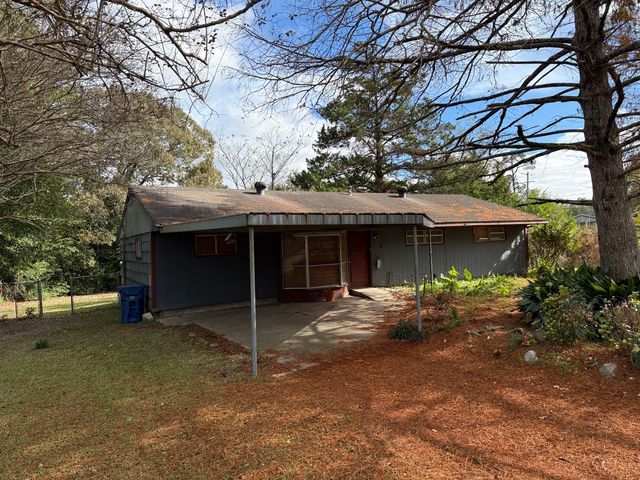 406 Cain Ave, Deridder, LA 70634