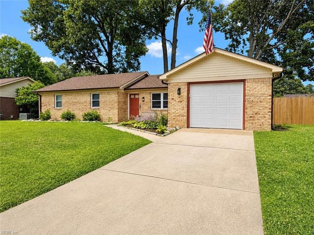5440 Macqueen DR, Virginia Beach, VA 23464