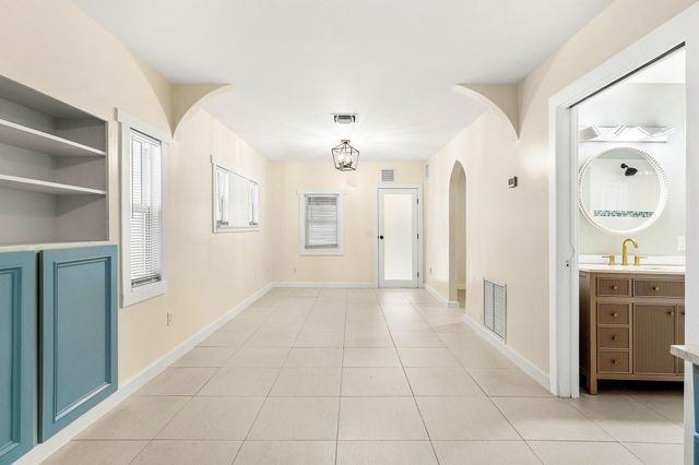 409 S M Street, Lake Worth Beach, FL 33460