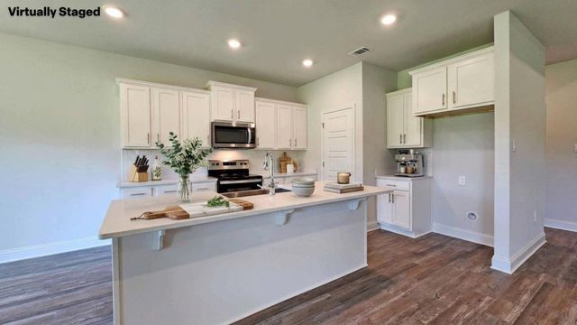 114 Lynnstone, Petal, MS 39465