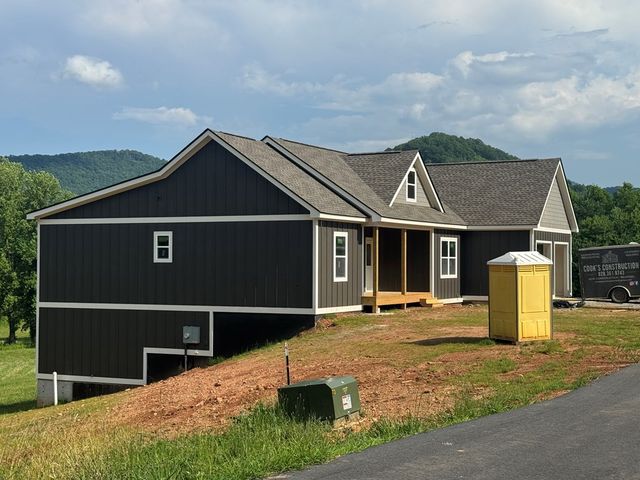 4 Turkey Cove Drive, Hayesville, NC 28904