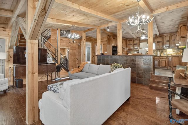 1361 County Road 114, Valley Head, AL 35989