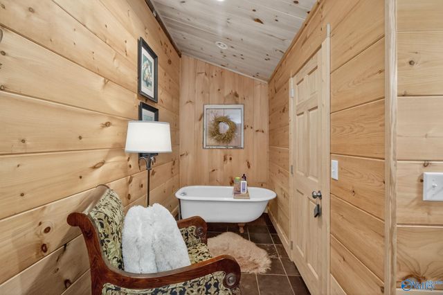 1361 County Road 114, Valley Head, AL 35989