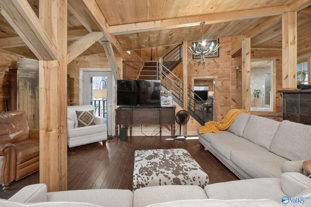 1361 County Road 114, Valley Head, AL 35989