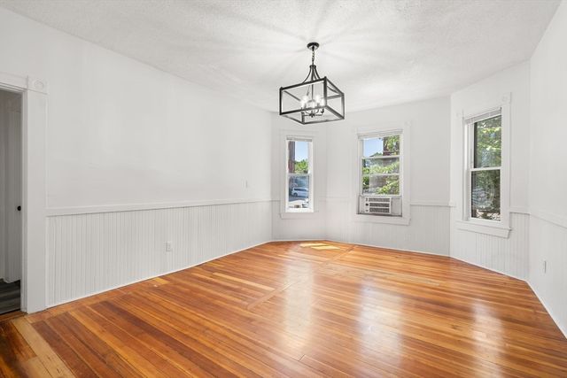 40-42 Coleman St, Boston, MA 02125
